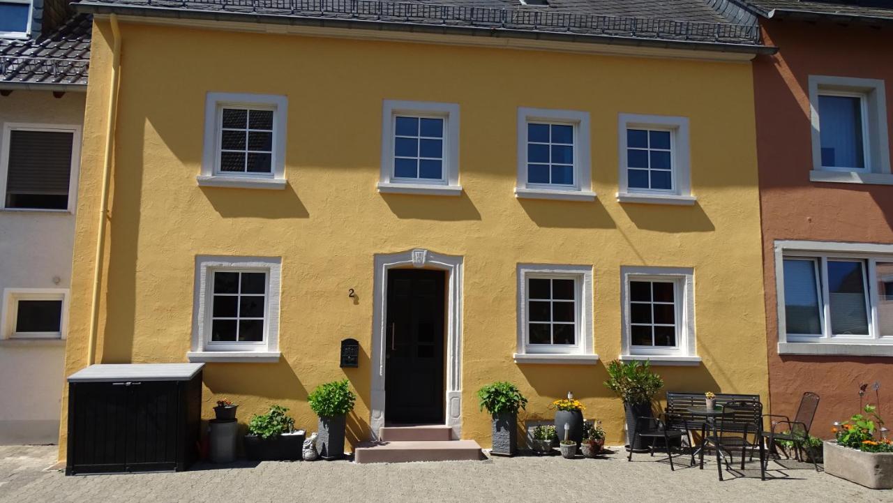 Вілла Eifel Ferienhaus Anne Oberkail Екстер'єр фото